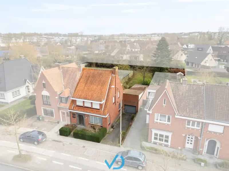 Huis te koop Ieper: te renoveren woning 1190m²