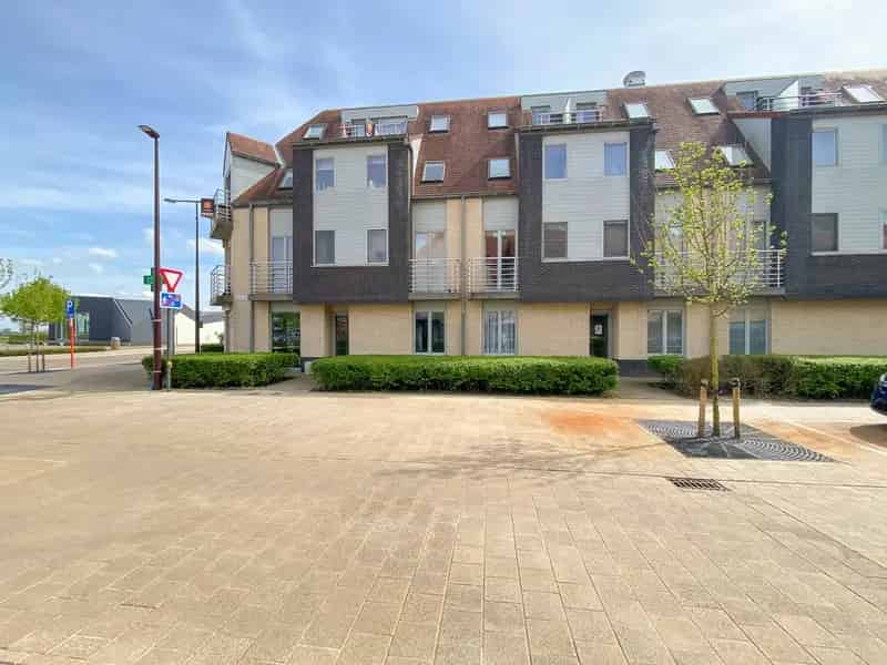 Gerenoveerd Duplex Appartement Nabij Strand