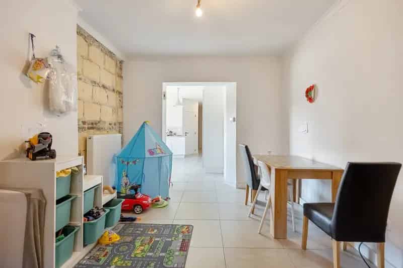 Gerenoveerde woning te Vlijtingen 3 slaapkamers instapklaar