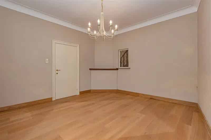 Huis te huur Beerse 6 slaapkamers grote tuin