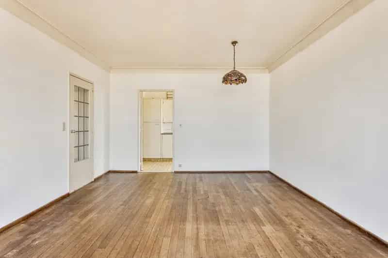 Te renoveren appartement 2 slaapkamers garage Mechelen