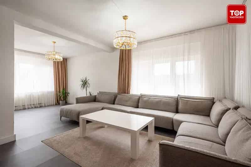 Huis te huur Zele: 5 slaapkamers, 2 badkamers, garage, energiezuinig