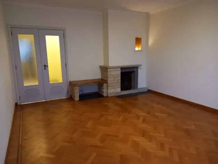 Appartement te renoveren 1 slaapkamer
