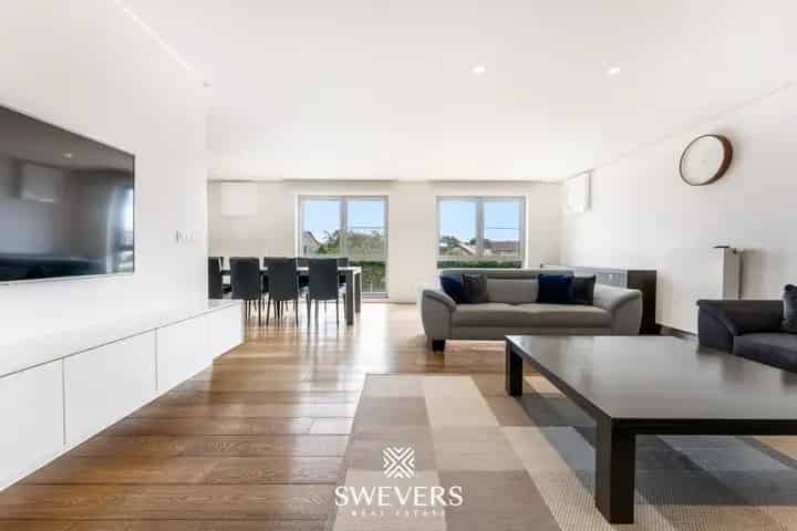 Luxe Appartement 3 Slaapkamers Helchteren Centrum