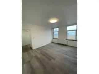 Appartement te huur La Louviere 51m2 gerenoveerd