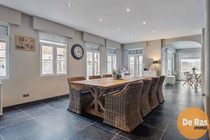 BERLARE Landelijk gelegen woning met prachtig groenzicht