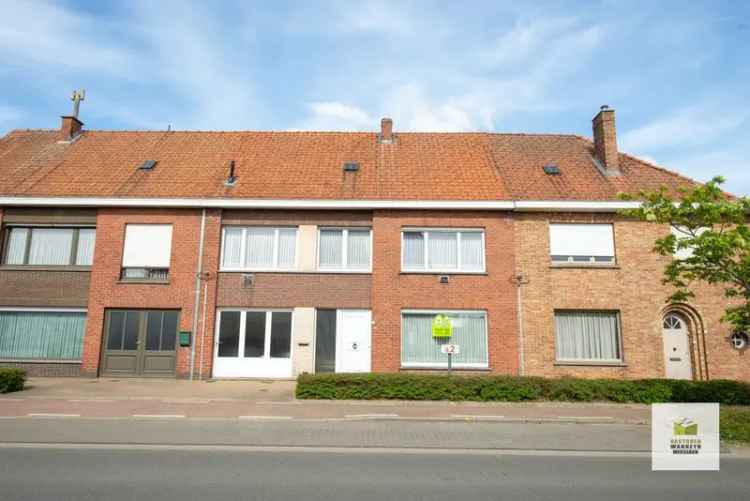 Ruime woning 3 slaapkamers tuin centraal gelegen