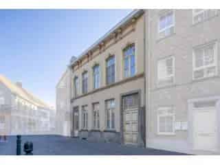 Herenwoning te renoveren Eeklo 5-7 slaapkamers
