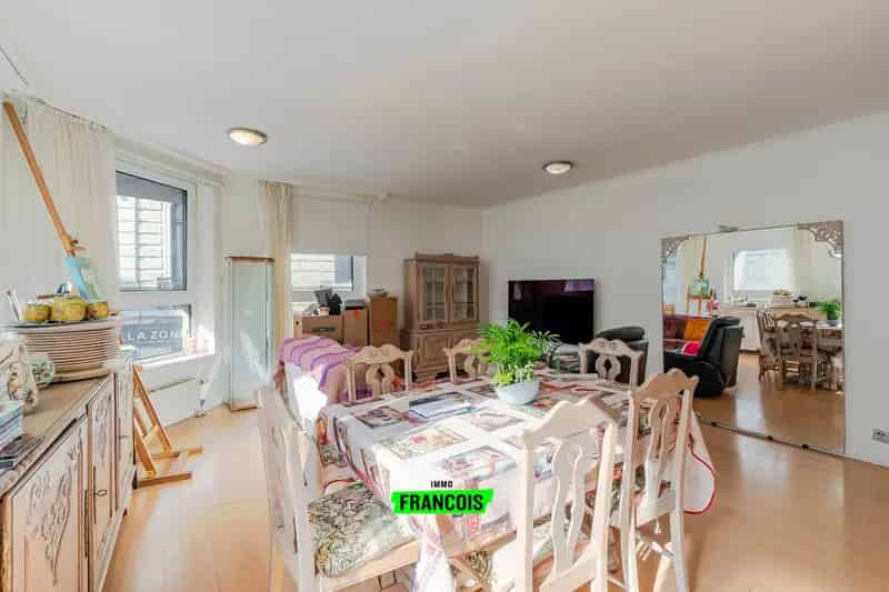 2 Slaapkamer Appartement te Koop Brussel Centrum