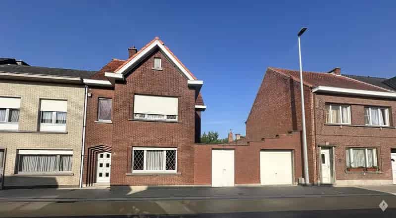Charmante woning op te frissen veel potentieel