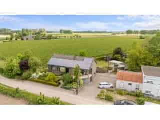 Huis te koop Assenede - Landelijke rust met 3 slaapkamers en 2 garages