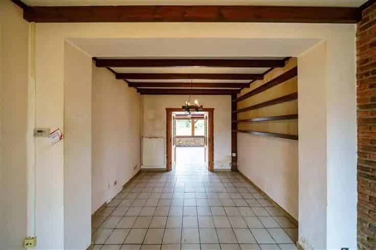 Huis Te Koop Ernage 3 slaapkamers renovatieproject