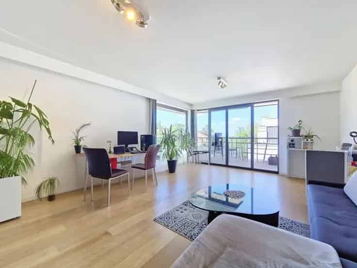 Appartement Te Koop 2 Slaapkamers Terras Nabij E19