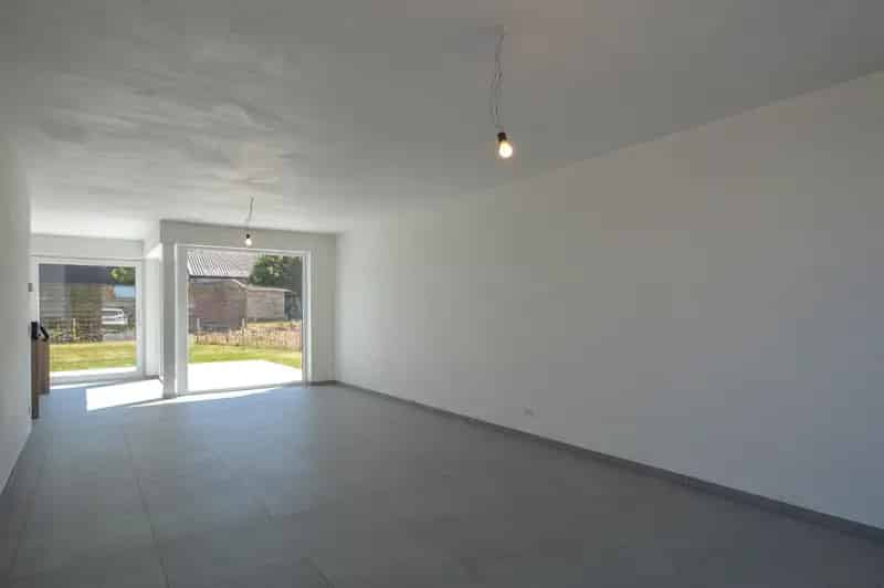 Nieuwbouw 3 slaapkamers te huur Roksem
