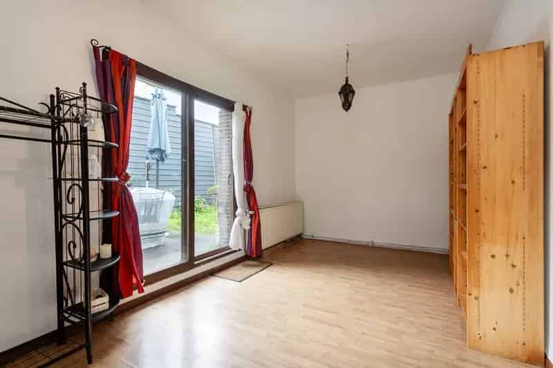 Charmante 3-gevel woning met tuin