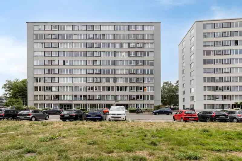 Appartement te koop 3 slaapkamers kelder garage