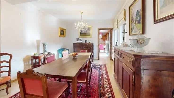 Huis te Koop Durbuy: Prachtige Natuursteenwoning met Kasteelzicht