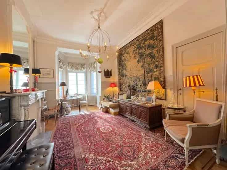 Huis te Koop Woluwe-Saint-Lambert 5 slaapkamers 300m²