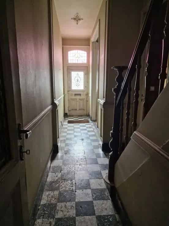 Te renoveren woning 3 slaapkamers tuin Lier