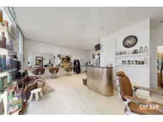 Handelspand te Koop Nivelles Centrum 50m²