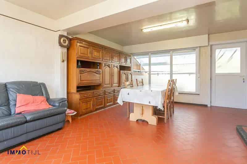Robuuste woning te koop nabij centrum Opwijk
