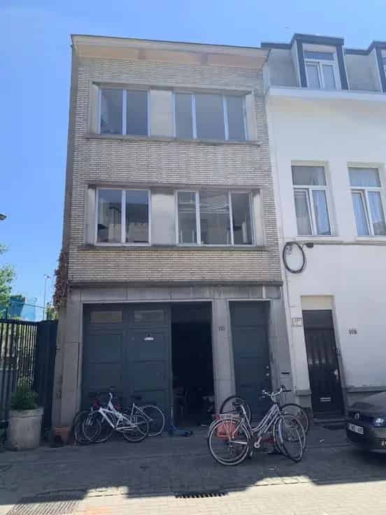 Te renoveren opbrengsteigendom Kortrijk