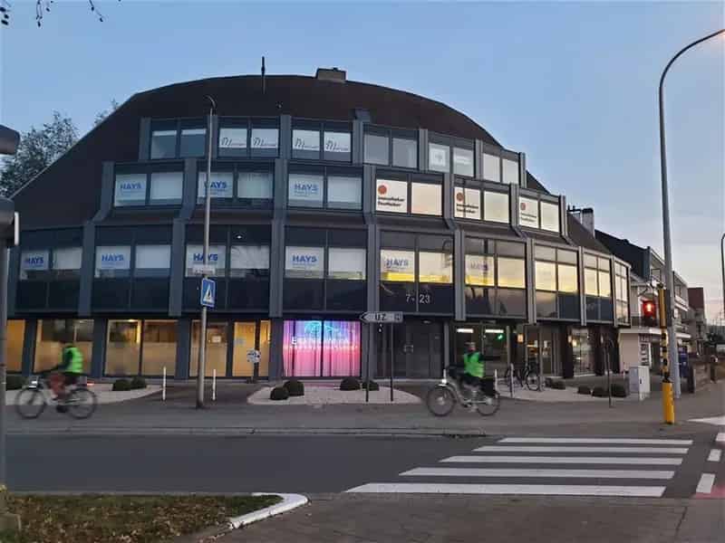Kantoor zichtlocatie vlotte bereikbaarheid