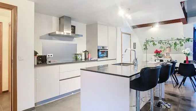 Gelijkvloers appartement te huur in Nestor De Tièrestraat 59, Oudenaarde - Dewaele