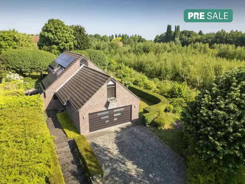 Villa te huur nabij Kortrijk: 4 slaapkamers, tuin, 21 zonnepanelen