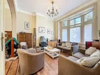 Huis te koop Vorst 200m2 4 slaapkamers gerenoveerd