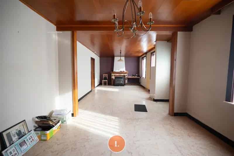 Huis te koop Menen: 2 slaapkamers, te renoveren