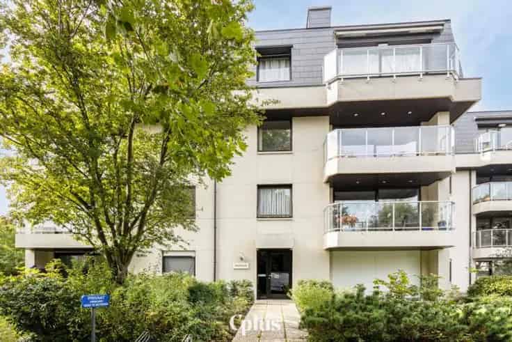 Gelijkvloers Appartement Te Koop met Garagebox