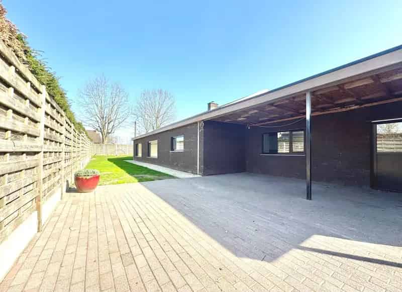 Vrijstaande Energiezuinige Woning Grote Garage 836m2
