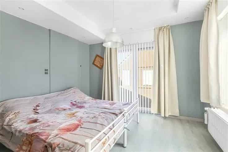 Huis Te Koop Maarkedal Ruime Villa Grote Tuin Zes Slaapkamers