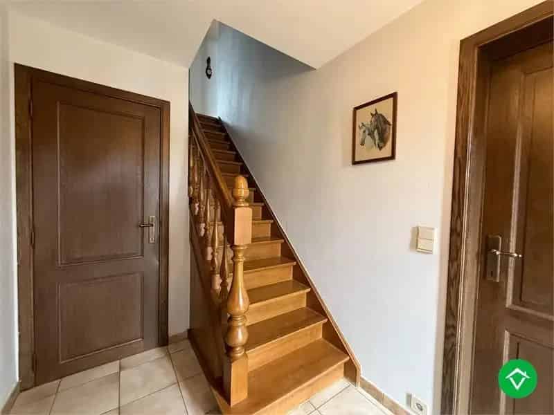 Villa te koop Roeselare 5 slaapkamers grote garage