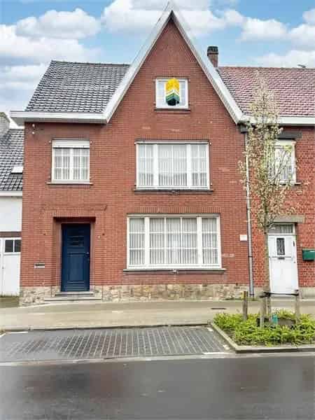 Huis te koop Torhout 3 slaapkamers stadstuin
