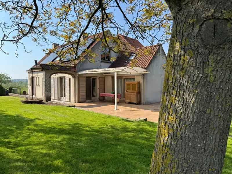 Huis te koop: Charmant eigendom vlakbij Leie