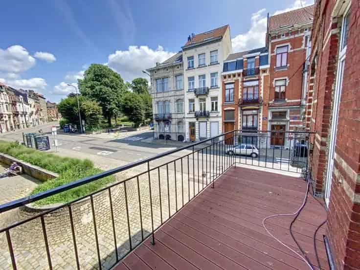 Appartementsblok Te Koop Schuman