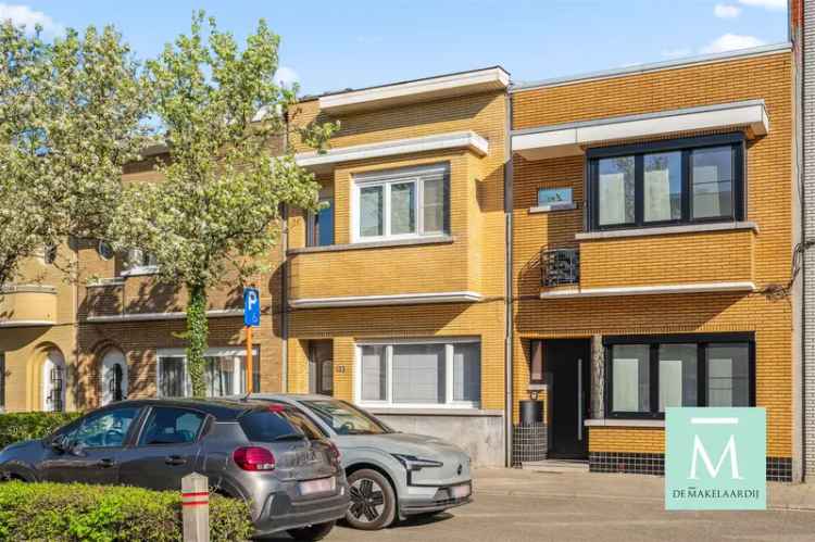Huis te koop Lier: 2 slaapkamers, terras en tuin