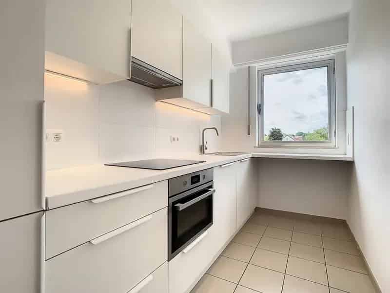 Appartement te koop 2 slaapkamers garage tuintje