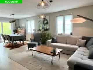 Villa te huur Mont Saint Guibert 3 slaapkamers grote tuin