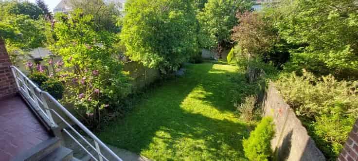 Appartement te koop 2 slaapkamers grote tuin nabij scholen