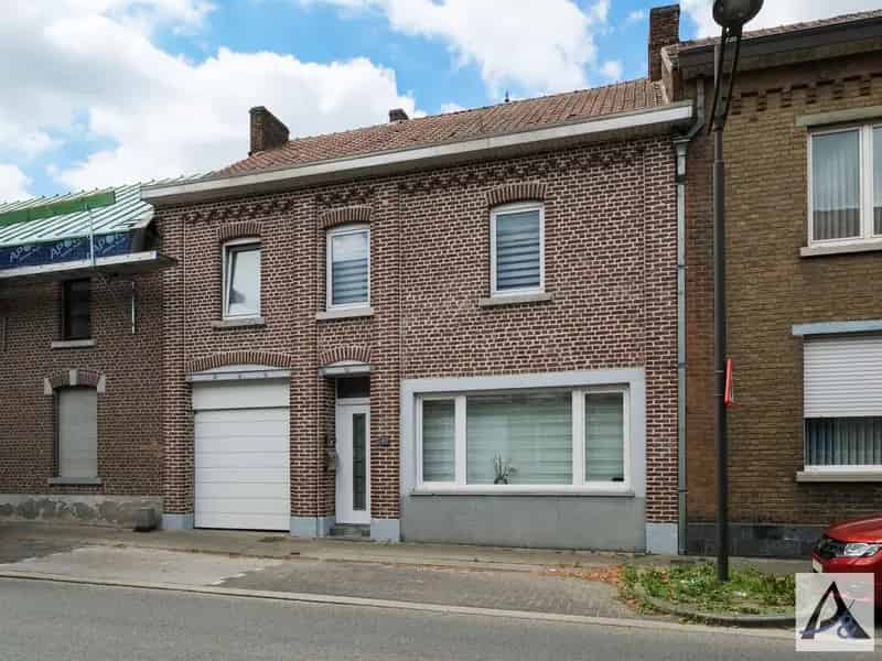 Instapklare gezinswoning Munsterbilzen met tuin en garage
