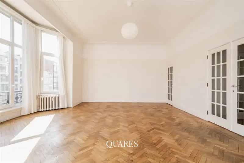 Art Deco Appartement te Koop Charlottalei