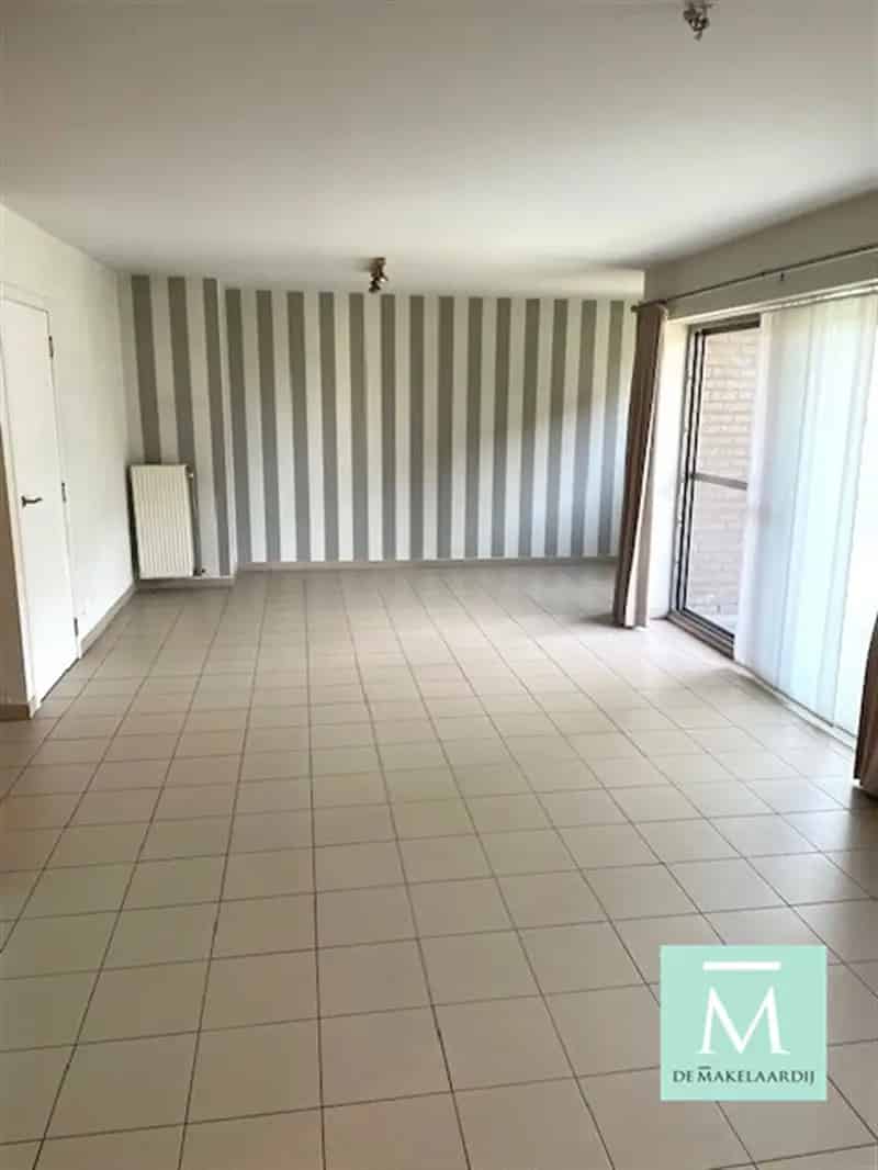 Appartement te koop Lier: 2 slaapkamers, terras, nabij centrum