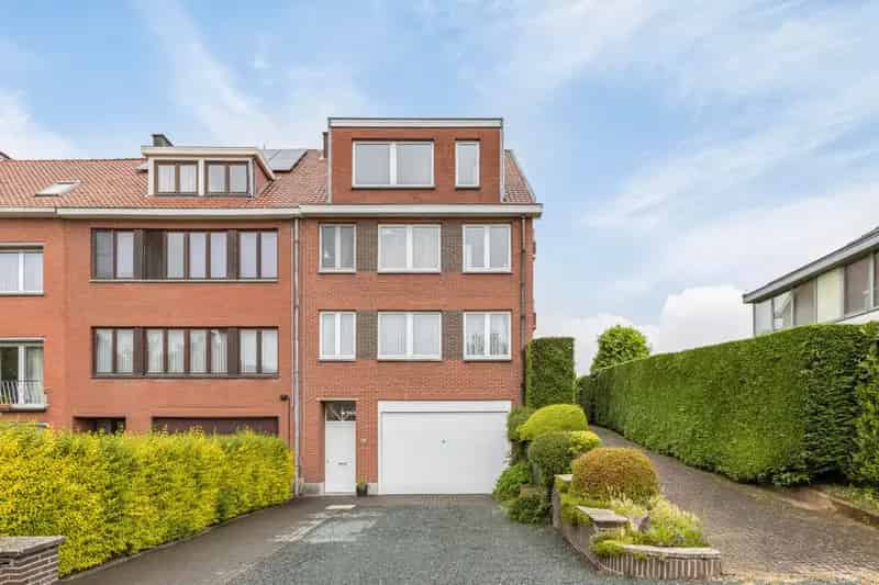Opbrengstwoning 3 Appartementen