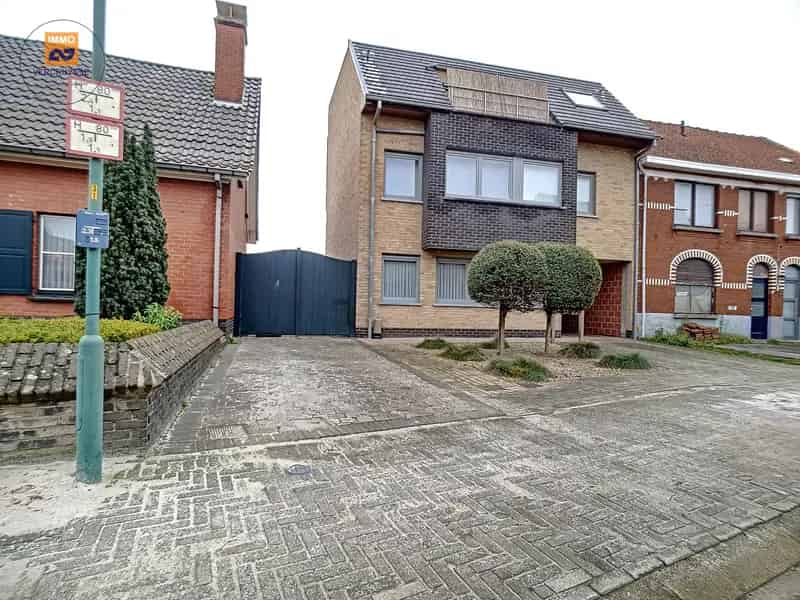 Garagebox te huur Sleidinge Centrum