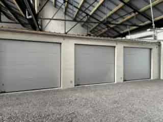 Garageboxen te koop La Louvière  Hoog rendement