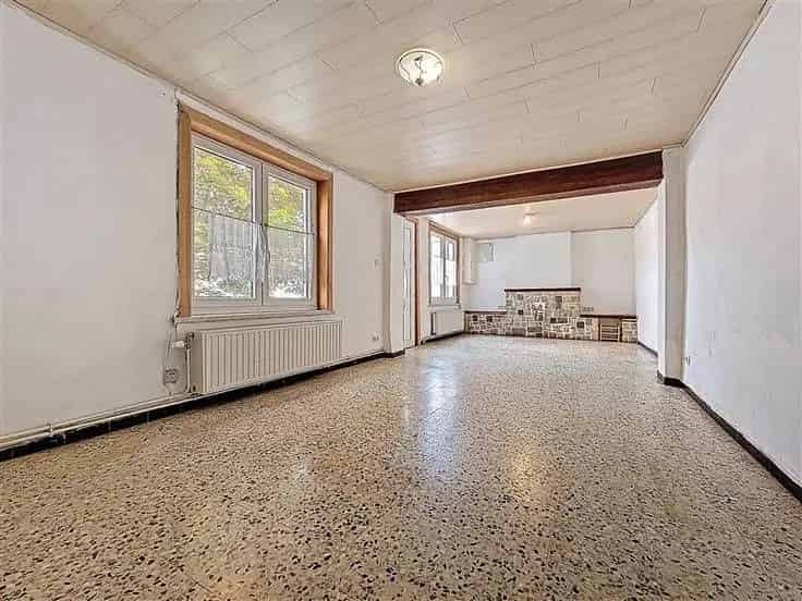 Huis te koop: Gelijkvloerse woning te renoveren