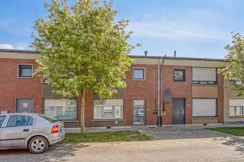 Huis te koop Izegem: 3 slaapkamers, tuin, nabij centrum